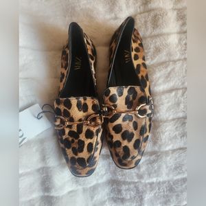 Zara animal print/ leopard loafers size size 5 new
